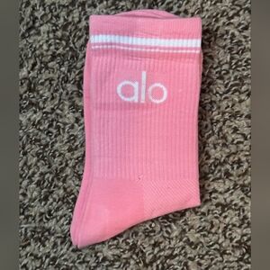 Alo Yoga Unisex Half-Crew Socks Pink And White New Without Tags Size Medium